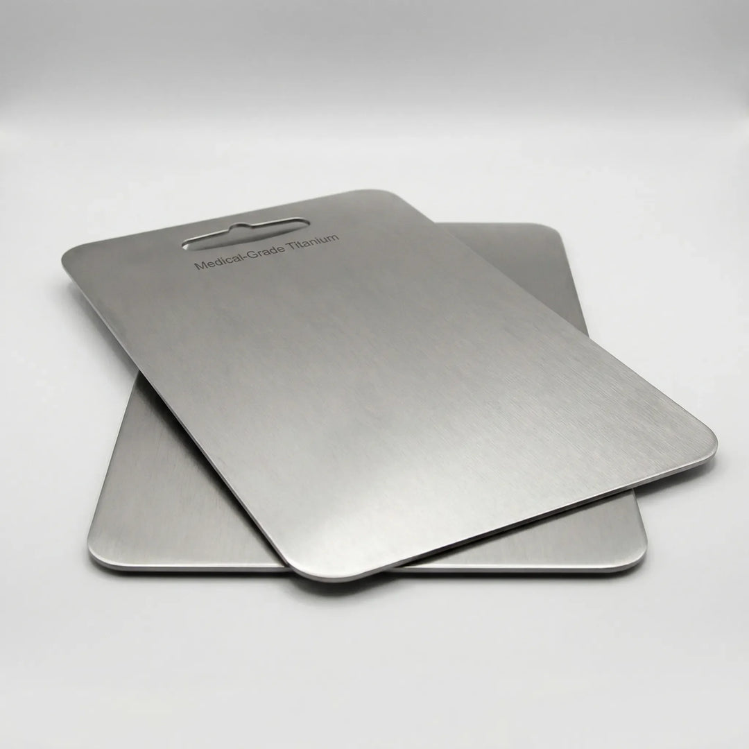 Titavex - Non-Porous Metallic Cutting Board